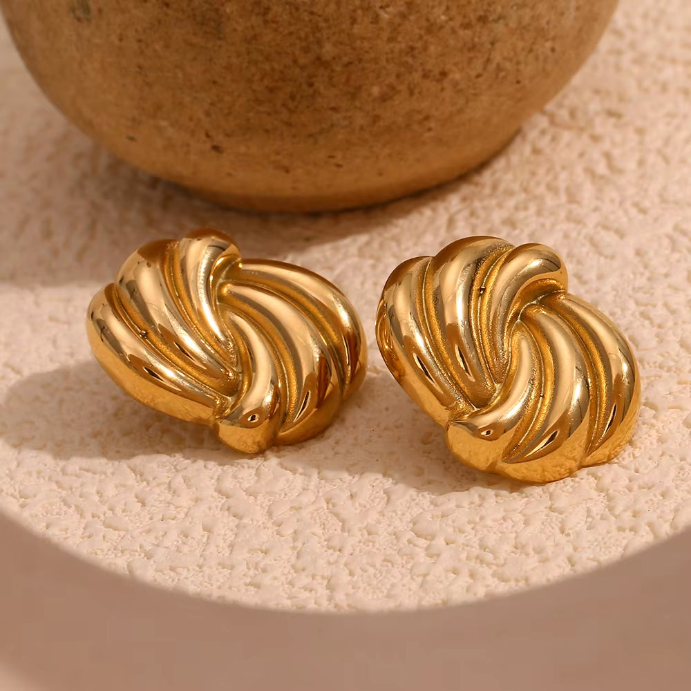 Rotating Lines Oval Shape Stud Earring Minimalist Style Stainless Steel Earring Jewelry Charm for Elegant Women Girls